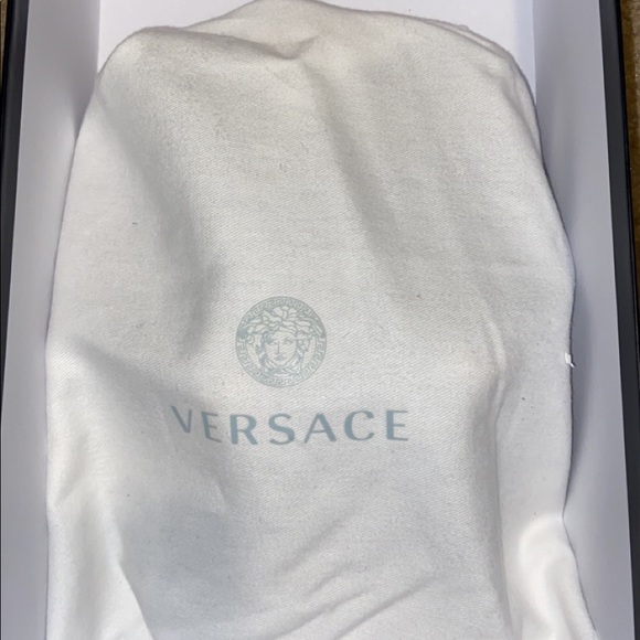 $250 - Picture 1 of 5